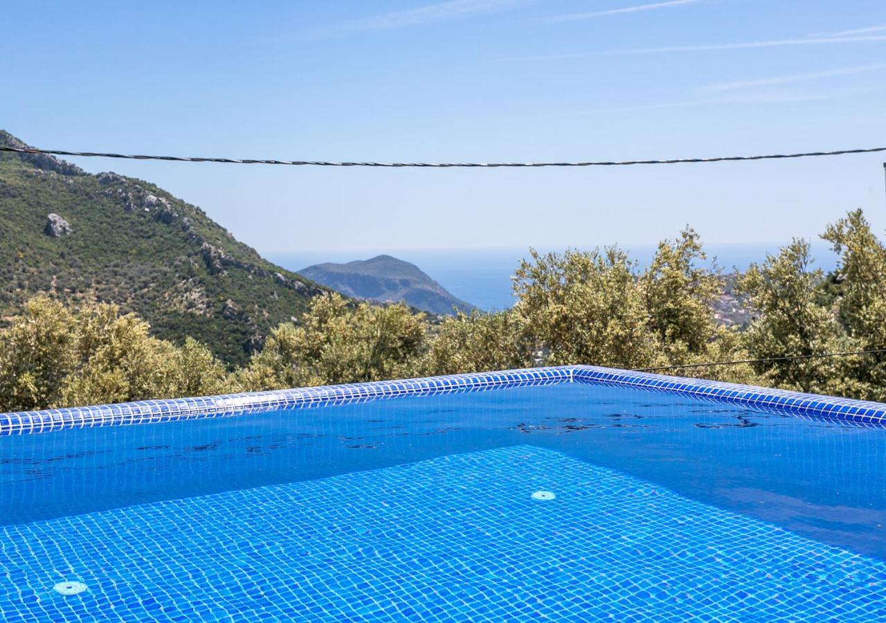 Villa 1 Sleeps 2 Honeymoon Isolated Infinity-Villa Orkide Uzumlu  Exterior foto